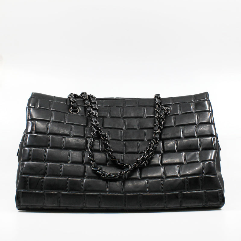 Chanel soft patent leather  black tote