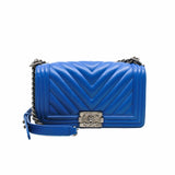 thumbnail leboy medium V( chevron) in lambskin elecric blue ruthenium hw seri 22 - L'UXE LINK