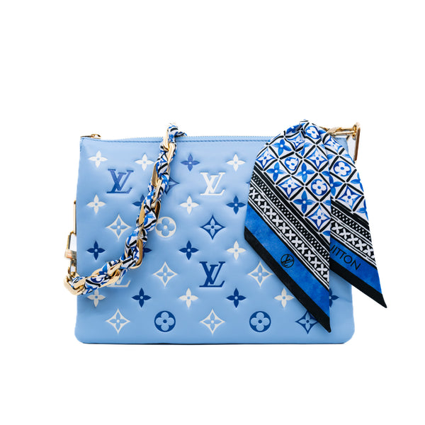 LV By The Pool Coussin PM in leather white/blue ghw