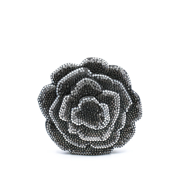 chanel flower diamonds side chain bag rrp132600rmb seri 25