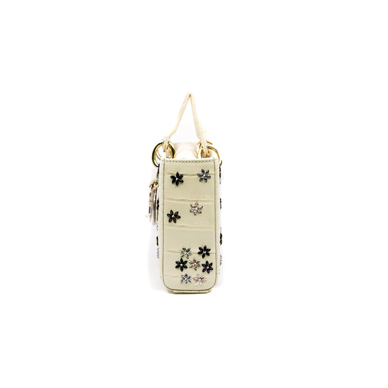 D-Joy  Bag in white Crocodile with crystal flower PHW