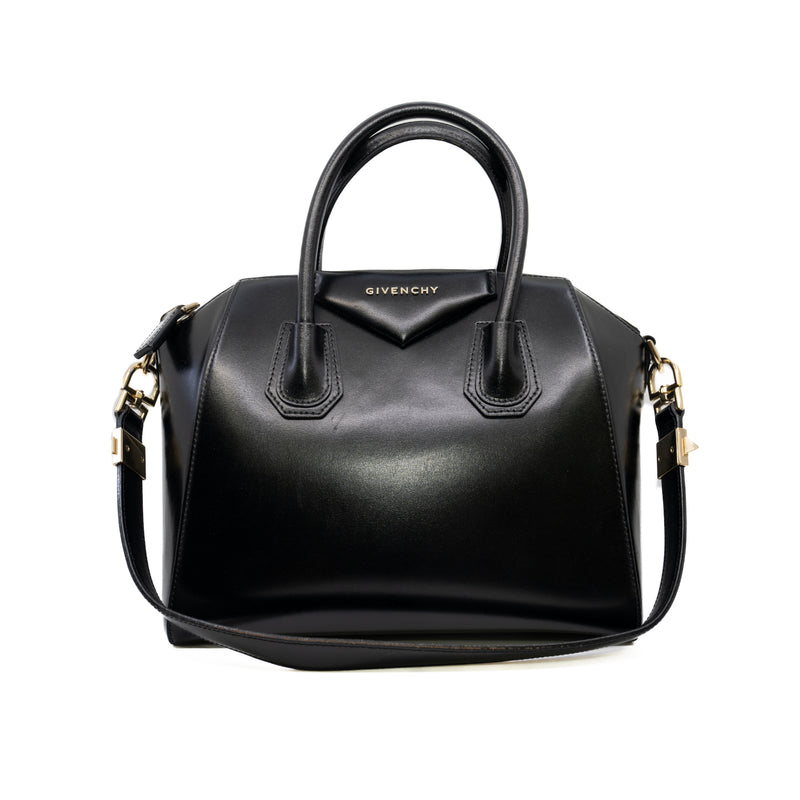 medium antigona black box leather ghw