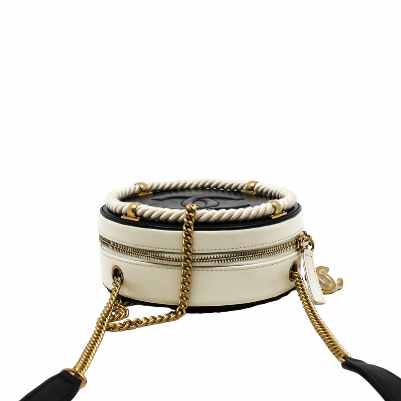 round side bag black with tweed  ghw seri 27