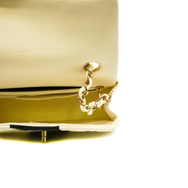 Mini Rectangular In White/Black Lambskin Flap Bag GHW Seri GKNKXXXX - L'UXE LINK