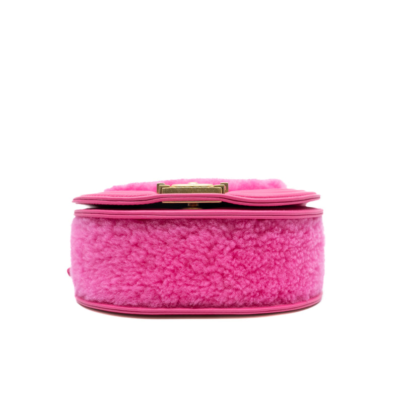leboy curved messenger bag in fur leather pink ghw #X0N0xxxx