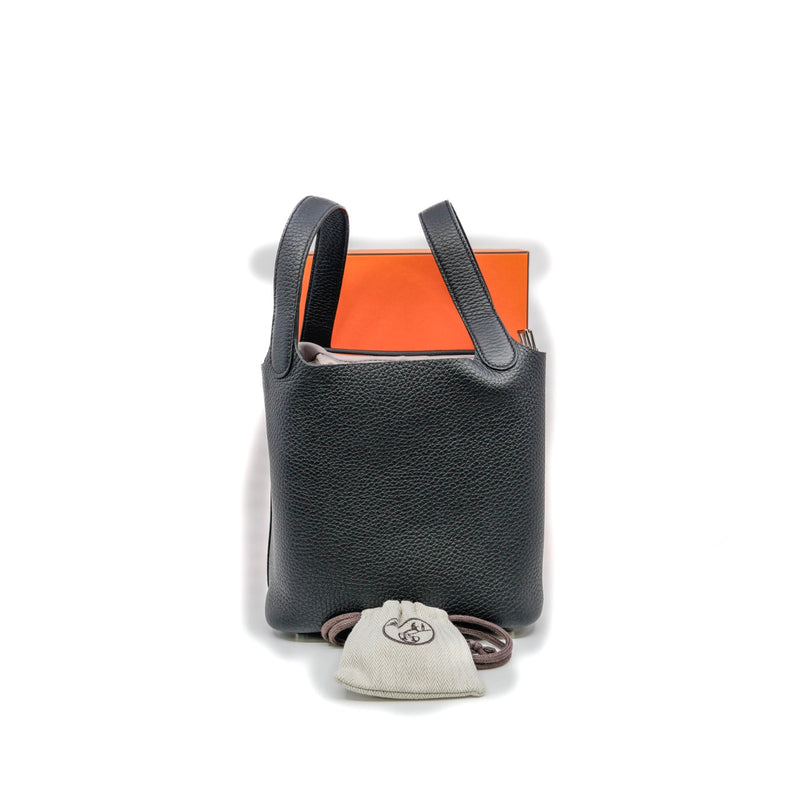 picotin 18 in tc black phw W stamp