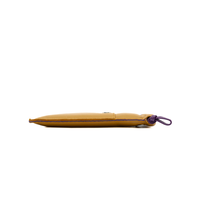 Pilo Phone Sellier Case Agneau Milo/Swift Leather In Sesame/Violet - L'UXE LINK