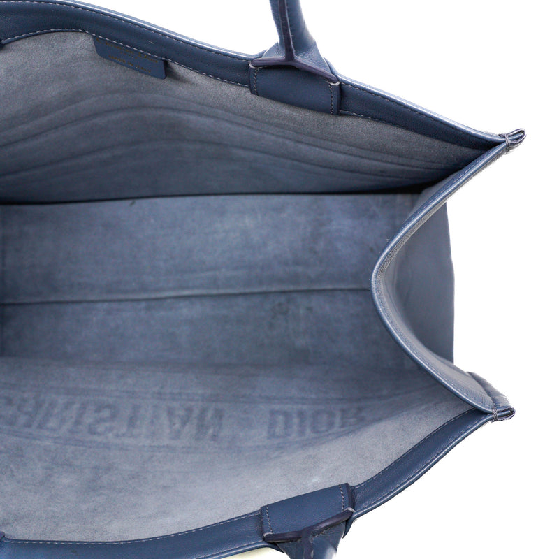 Medium Book Tote In Navy Embossed Leather 2020 - L'UXE LINK