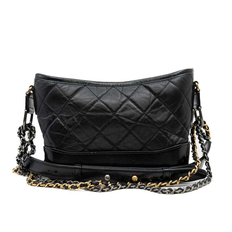 small Gabrielle in calfskin black gphw seri 28