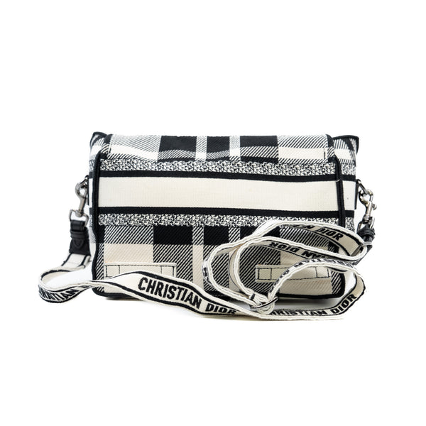 small camp messenger bag in fabric black/white 2022