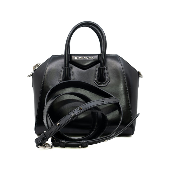 antigona bags in black box leather phw
