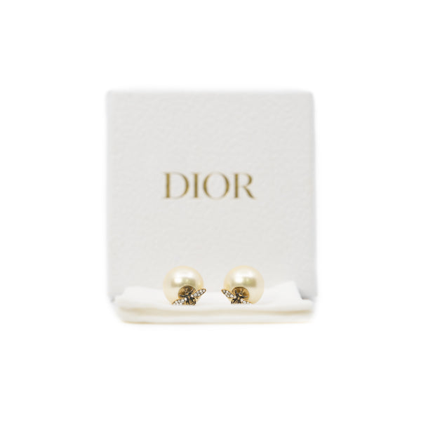 Mise En Dior Tribal Bee Faux Pearl Stud Earrings - L'UXE LINK