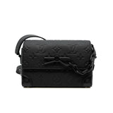 thumbnail Steamer Wearable Wallet in monogram taurillon leather black 2022+