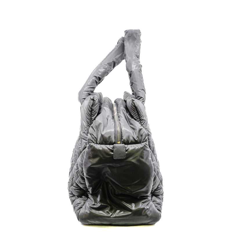 large rain tote in grey