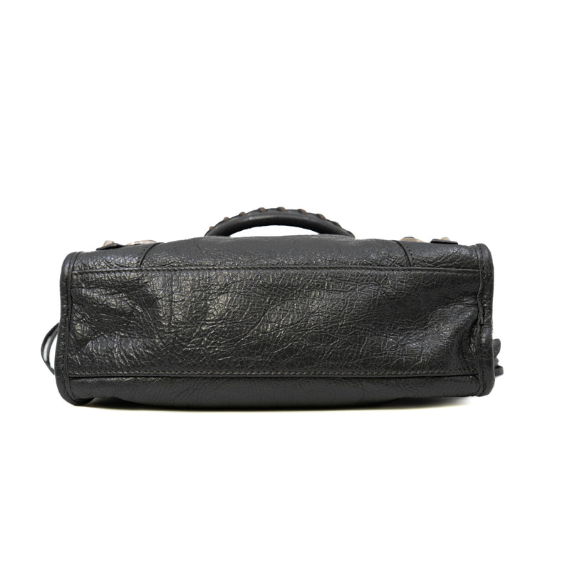 Mini Le City Bag In Black Arena Storico Lambskin PHW With Logo Strap - L'UXE LINK