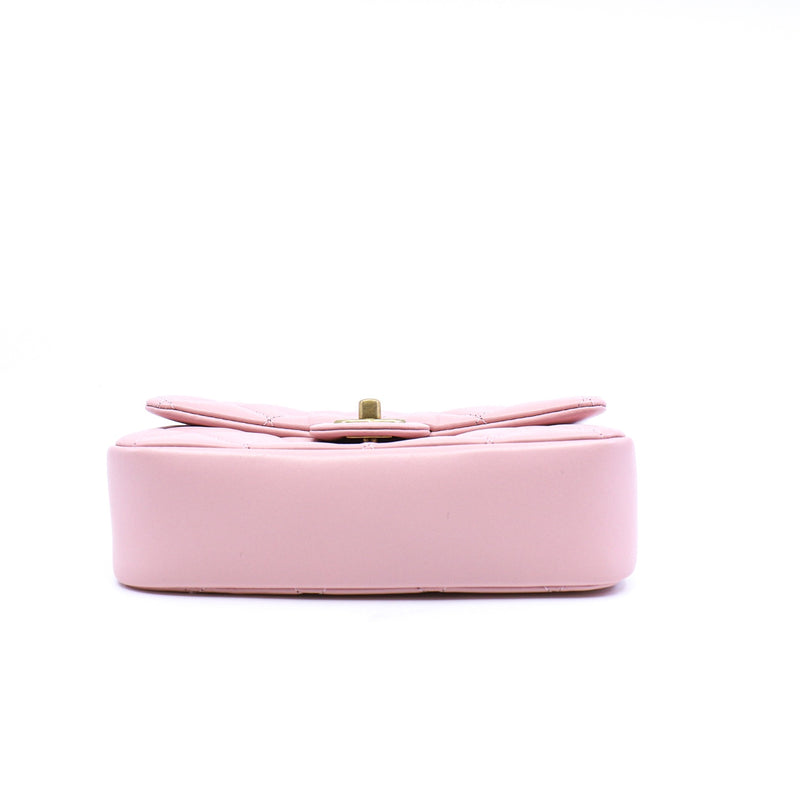 Mini Heart Charms In Pink Lambskin Leather Quilted Flap Bag GHW Seri POU2XXXX - L'UXE LINK