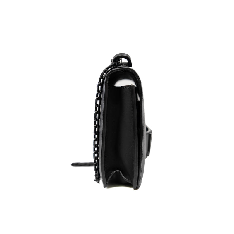 J'adior ultra matte in leather so black 2018