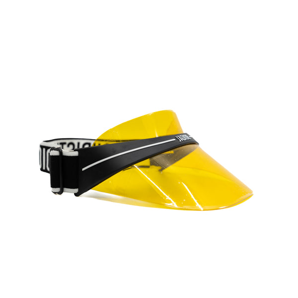 ja sun hat yellow