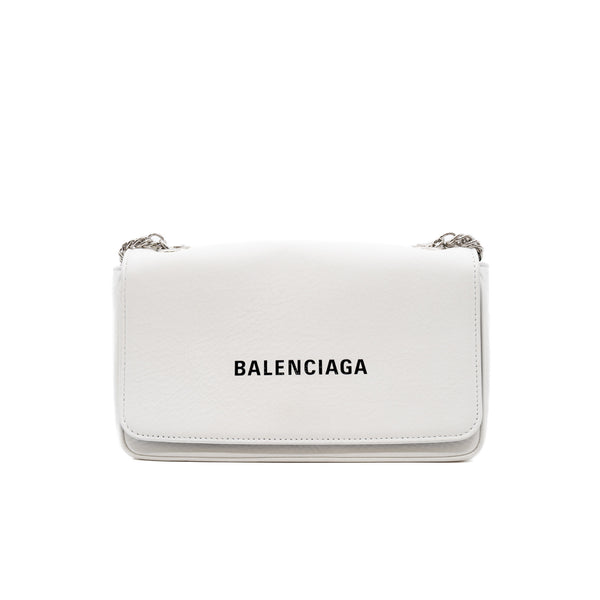 flap bag in leather white phw