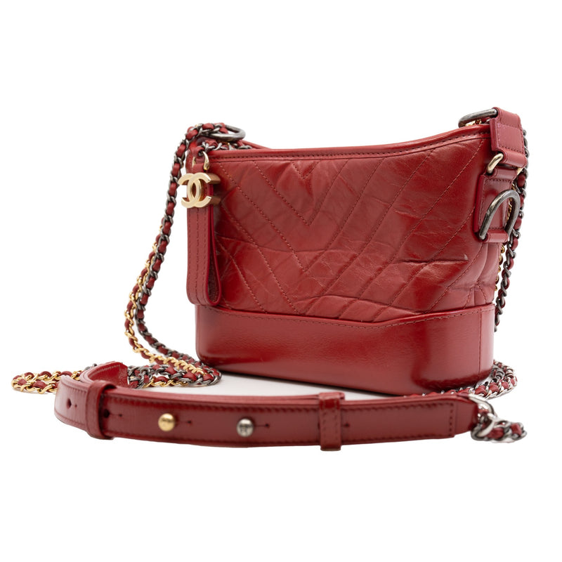 Small Gabrielle In Red Aged Calfskin Leather Hobo Bag Multicolor Hardware Seri 27 - L'UXE LINK
