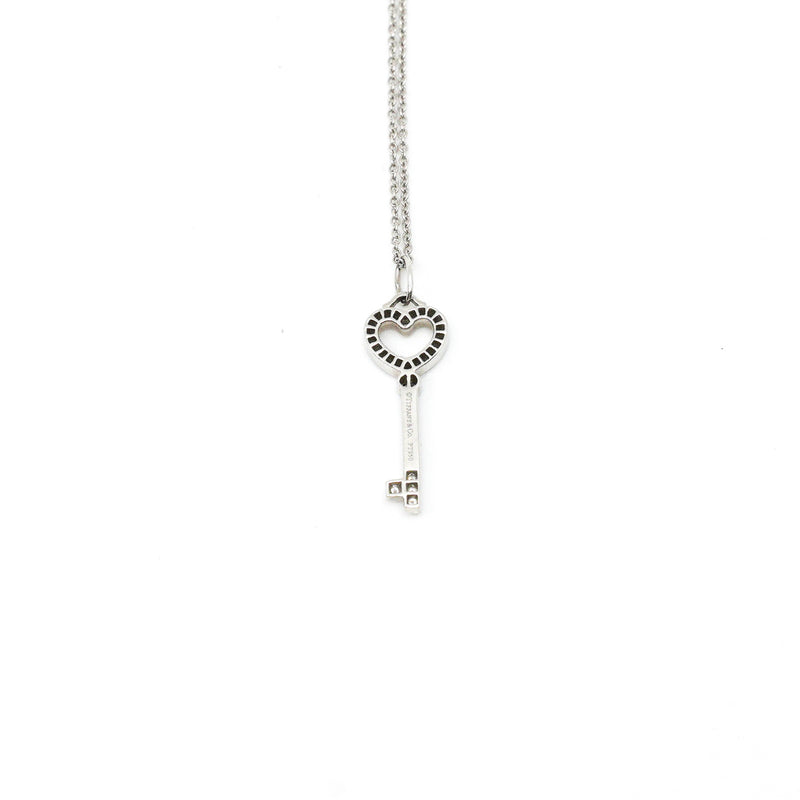 Heart Key diamond pandent necklace in pt950