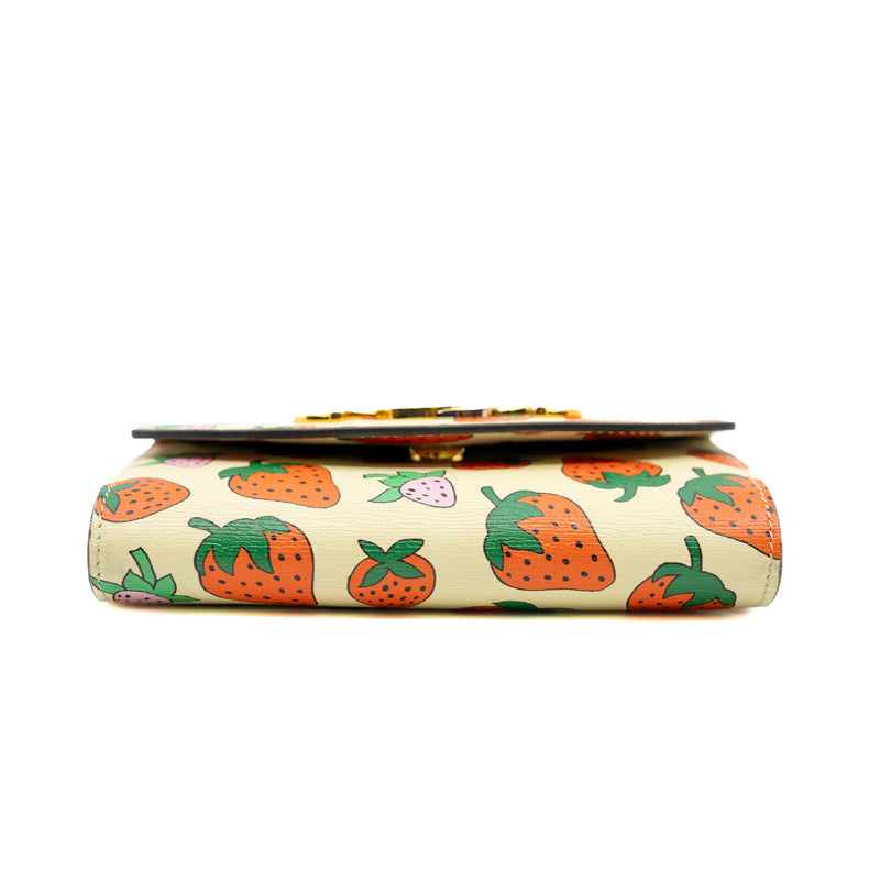 gucci strawberry bag woc