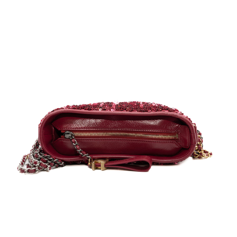 Small Gabrielle Hobo Bag Sequin/Calfskin Raspberry Pink Seri 26 - L'UXE LINK