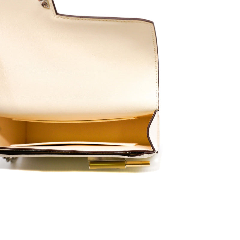 Verrou mini in white goat with enamel buckle PHW stamp Z