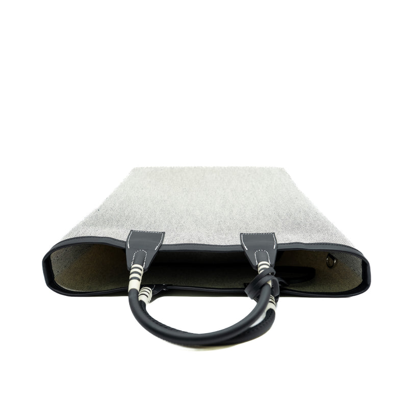 steeple 25 bag in black leather & grey fabric b stamp