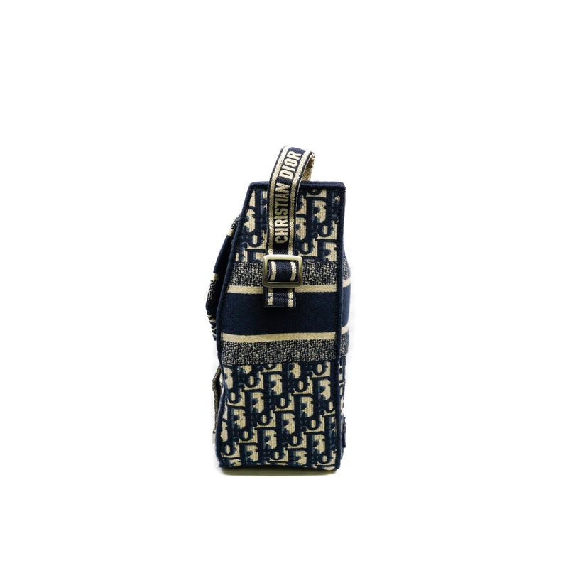 Medium Diorcamp Bag Blue Dior Oblique Embroidery