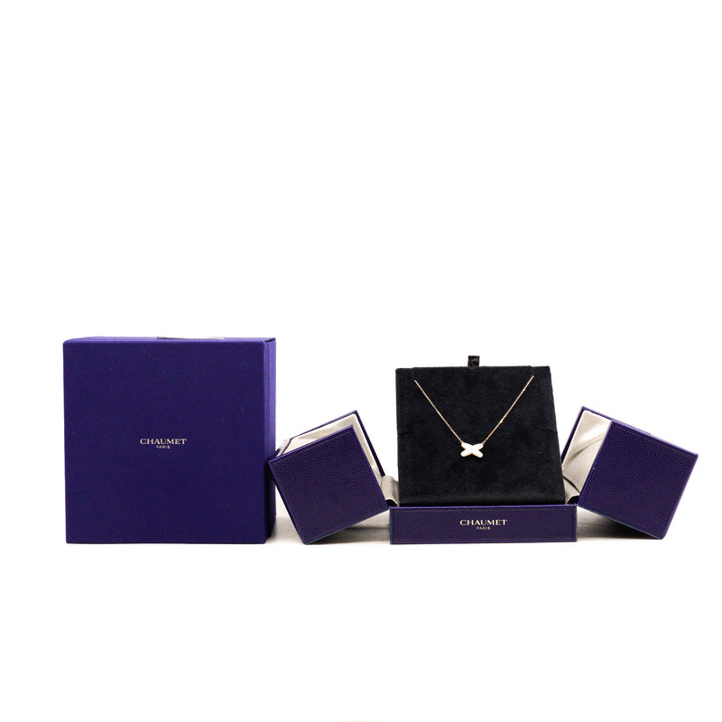 Jeux de Liens Pendant In 18k Rose Gold/Mother-of-Pearl/Diamond Necklace - L'UXE LINK