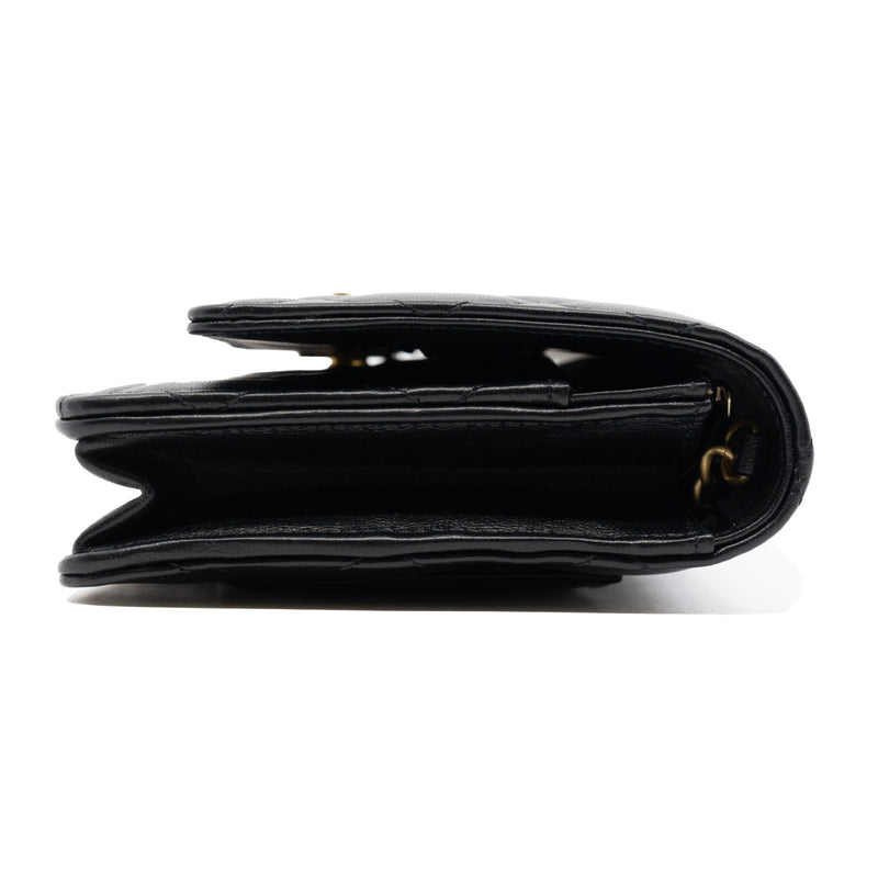 Pearl Crush Black Lambskin Leather Wallet On Chain GHW - L'UXE LINK
