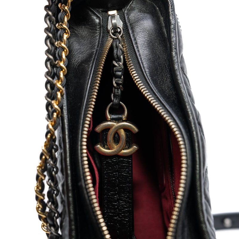 Quilted Small Gabrielle Hobo Black Calfskin Mixed Hardware Seri 25 - L'UXE LINK