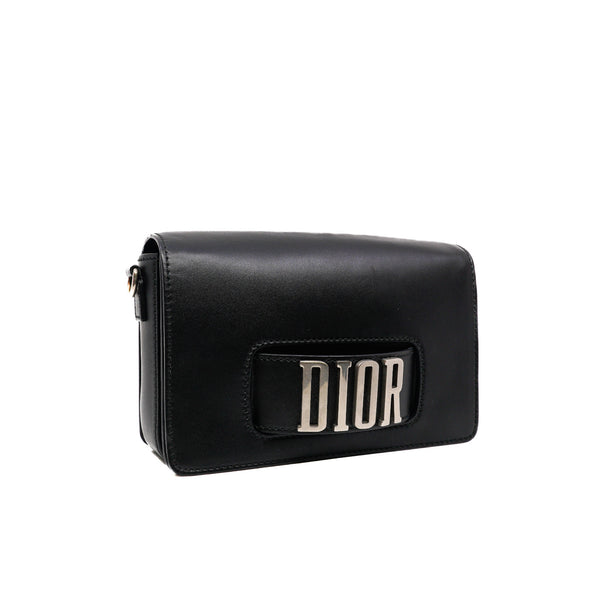 Dio(r)evolution Flap Bag Black Leather Medium Phw With Leather Wide Strap