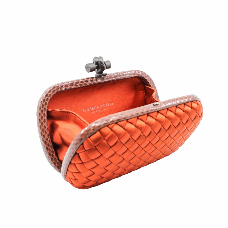 clic clutch in satin orange - L'UXE LINK