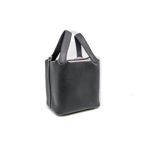 picotin 18 in tc black phw W stamp