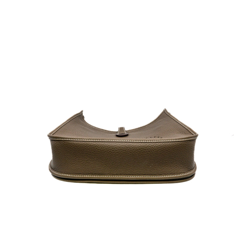 evelyne 29 TC etoupe phw B stamp
