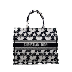 Large Dior Book Tote Blue White Dior toile Embroidery 2021 - L'UXE LINK