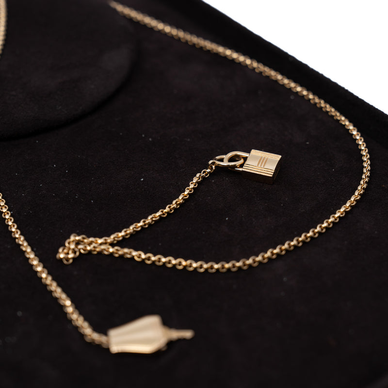 Medium Kelly Clochette Long Necklace In Rose Gold - L'UXE LINK
