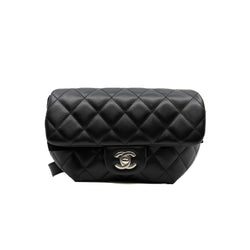 belt bag in black lambskin phw