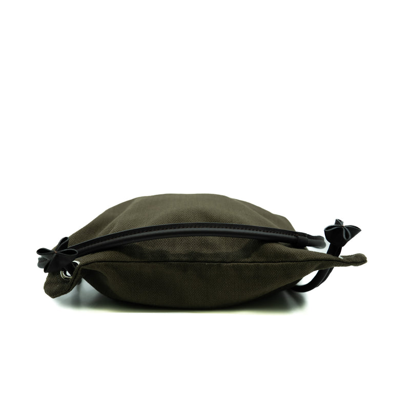 maline in canvas khaki/ebene z stamp