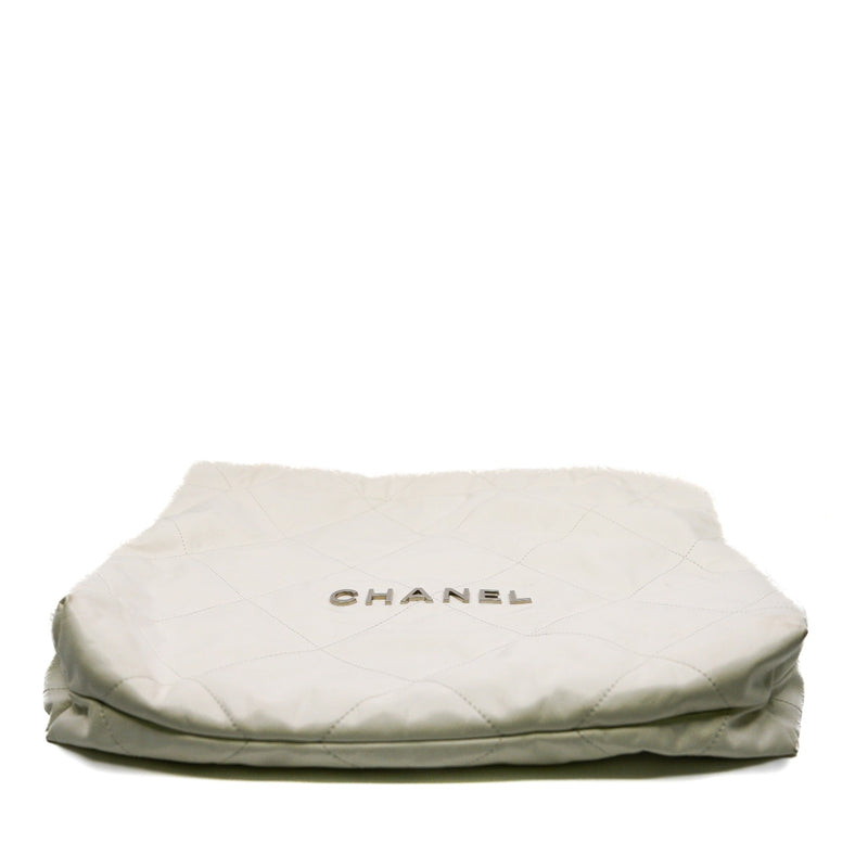 medium 22 bag in calfskin white phw