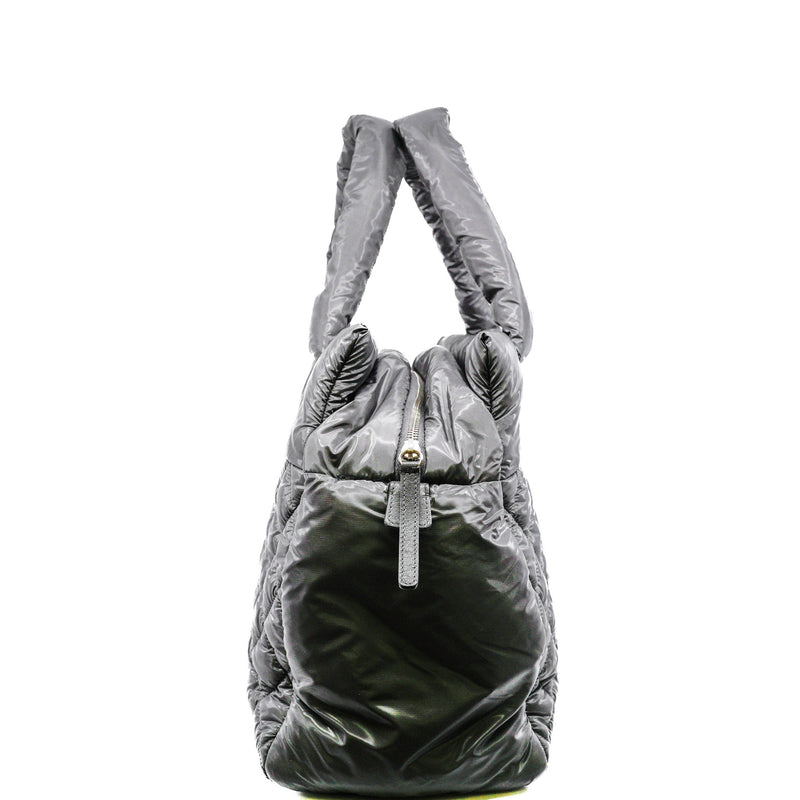 large rain tote in grey