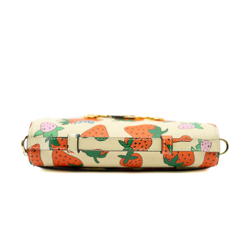 gucci strawberry bag woc