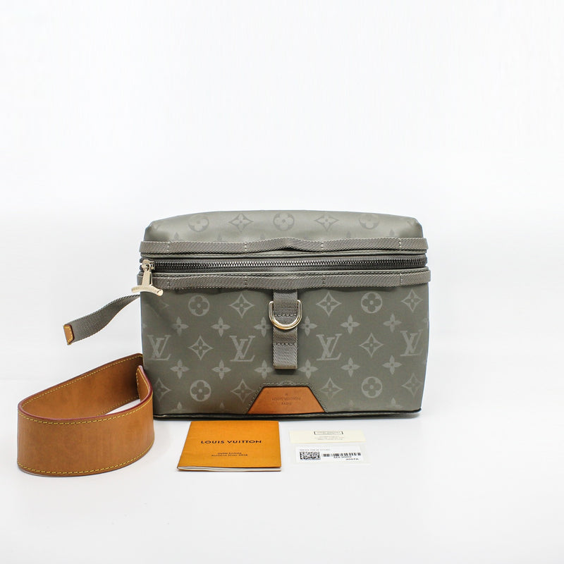 belt bag Canvas light green phw - L'UXE LINK