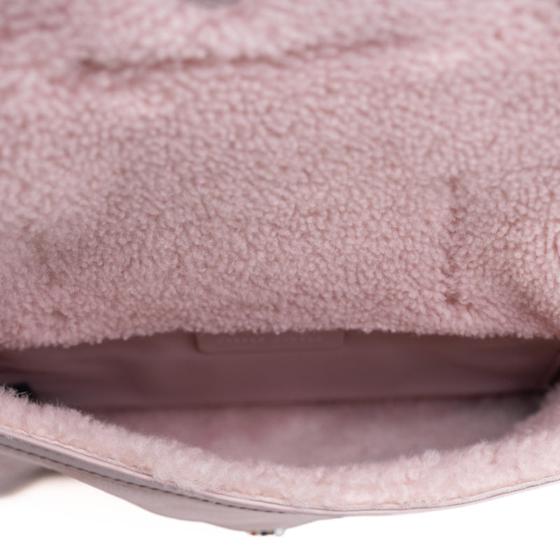 flap bag in fur pink phw