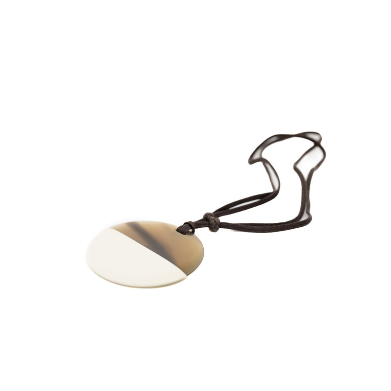 necklace ox horn and white phw round with strap - L'UXE LINK