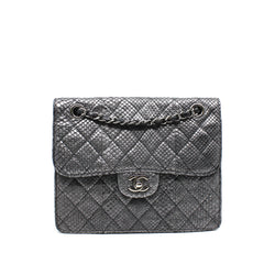square flap bag in gray snake skin seri 17