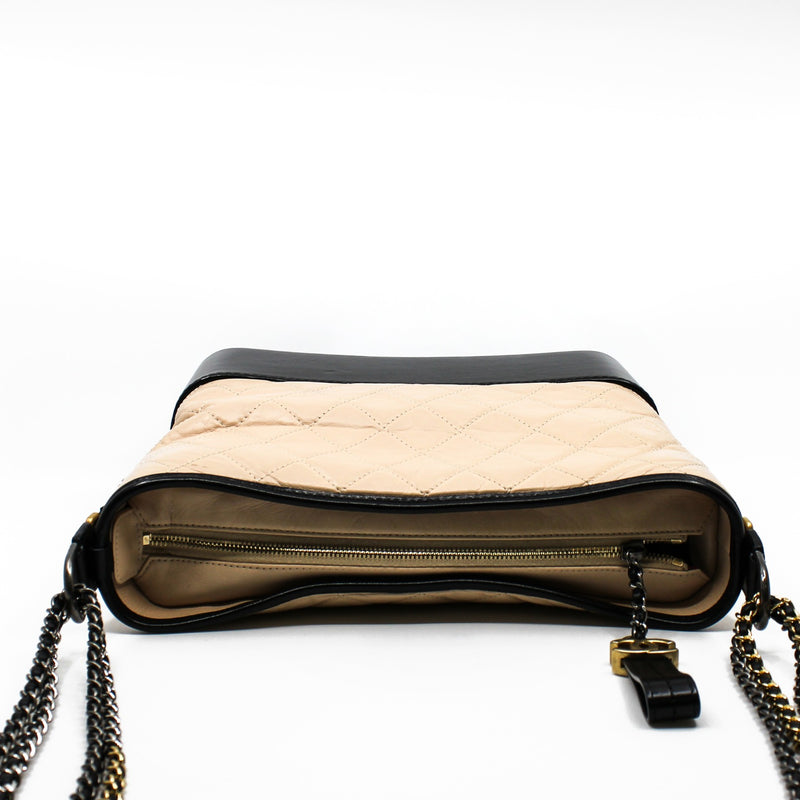 gabrielle mm beige and black ghw - L'UXE LINK