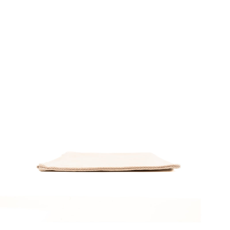 zippy clutch in fabric beige